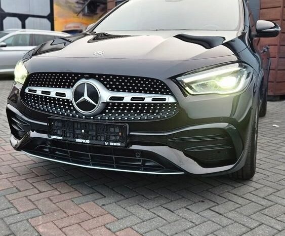 Mercedes-Benz GLA 220 d 8G-DCT full