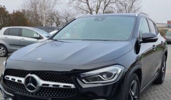 Mercedes-Benz GLA 220 d 8G-DCT full