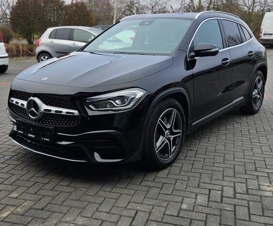 Mercedes-Benz GLA 220 d 8G-DCT full