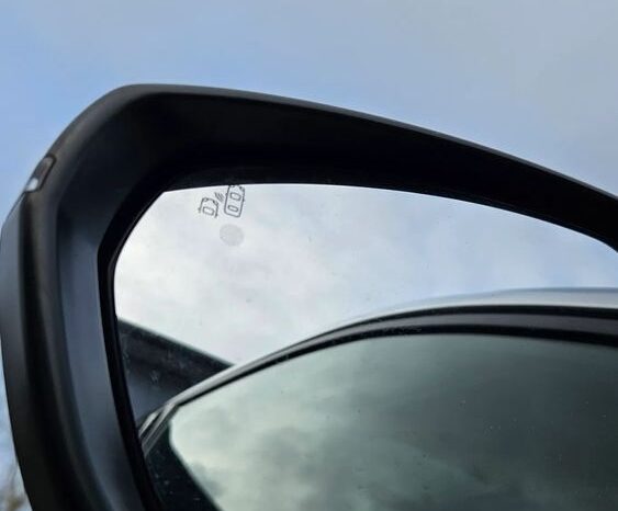 Peugeot 3008 BlueHDi 180 Stop & Start EAT8 GT full