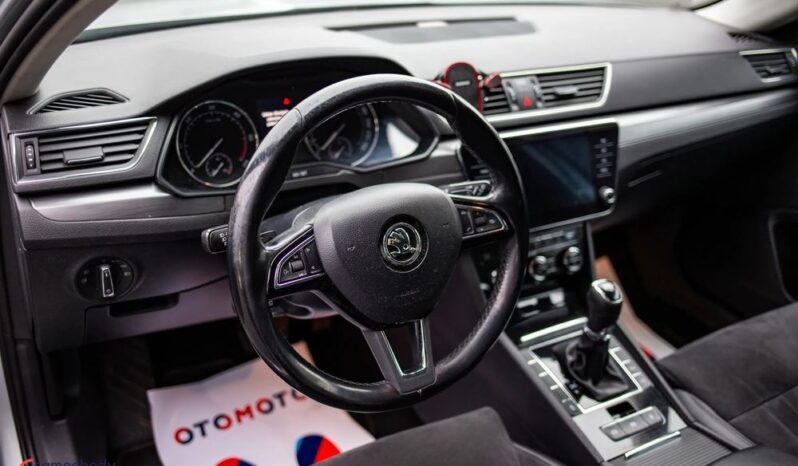 Skoda Superb 2.0 TDI DSG Premium Edition full