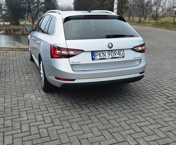 Skoda Superb 2.0 TDI DSG Premium Edition full