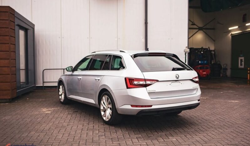 Skoda Superb 2.0 TDI DSG Premium Edition full