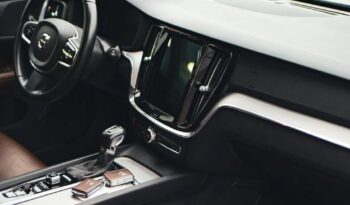 Volvo V60 D4 Geartronic Inscription full