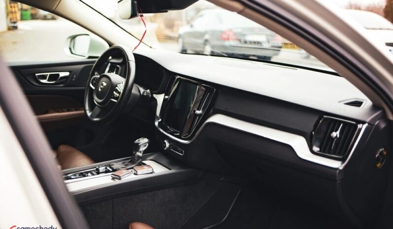 Volvo V60 D4 Geartronic Inscription full