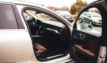Volvo V60 D4 Geartronic Inscription full