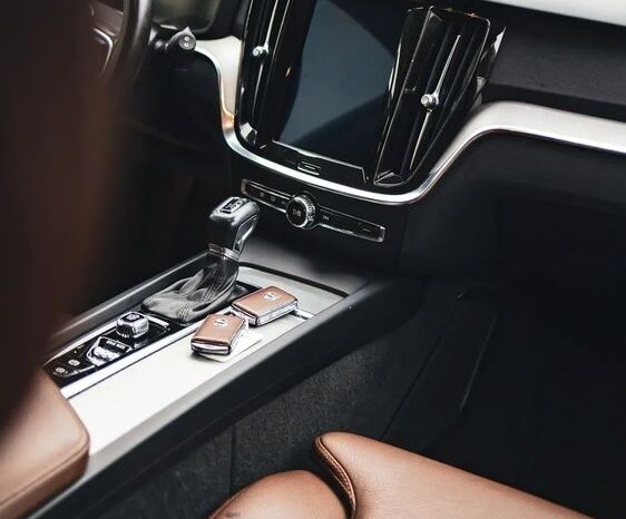 Volvo V60 D4 Geartronic Inscription full