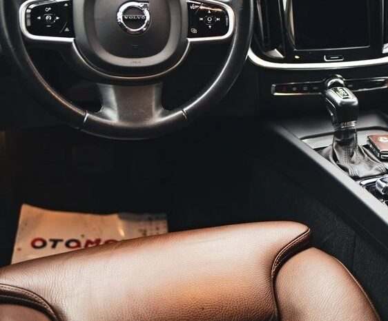 Volvo V60 D4 Geartronic Inscription full