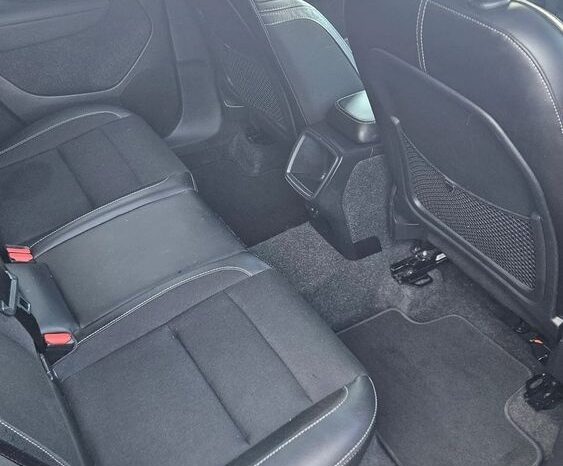 Volvo XC 40 D3 Momentum Pro full