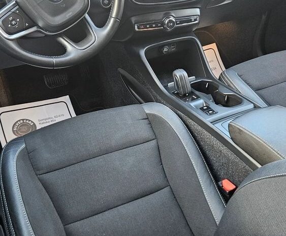 Volvo XC 40 D3 Momentum Pro full