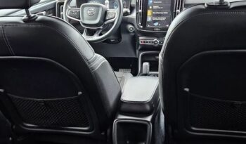 Volvo XC 40 D3 Momentum Pro full
