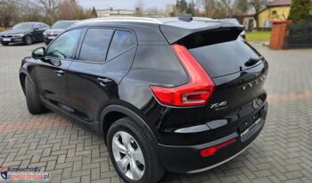Volvo XC 40 D3 Momentum Pro full