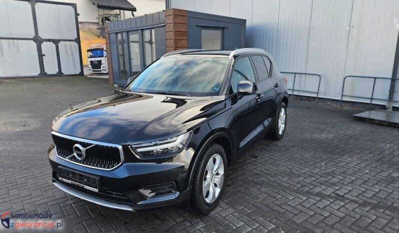 Volvo XC 40 D3 Momentum Pro full