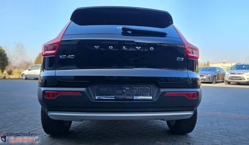 Volvo XC 40 D3 Geartronic Momentum Pro full