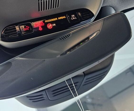 Volvo XC 40 D3 Geartronic Momentum Pro full