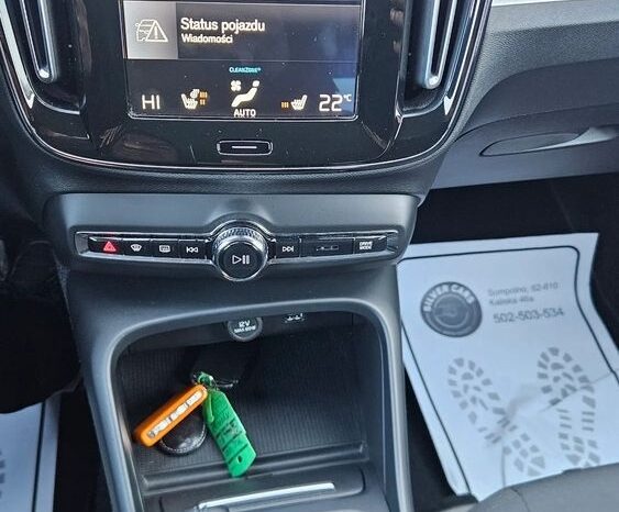 Volvo XC 40 D3 Geartronic Momentum Pro full