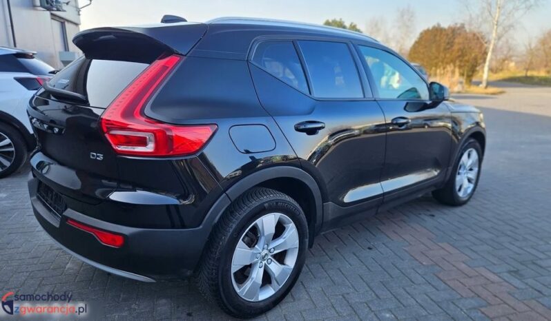 Volvo XC 40 D3 Geartronic Momentum Pro full