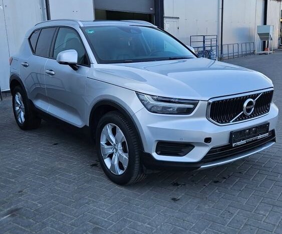 Volvo XC 40 D3 Geartronic Momentum Pro full