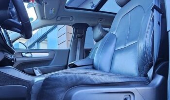 Volvo XC 40 D3 Geartronic Momentum Pro full