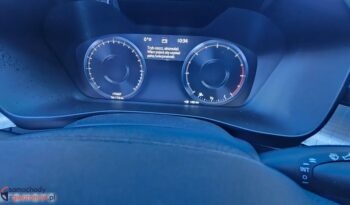 Volvo XC 40 D3 Geartronic Momentum Pro full