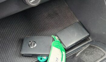 Volvo XC 40 D3 Momentum full