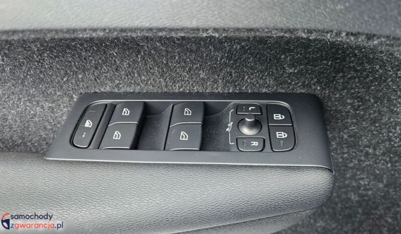 Volvo XC 40 D3 Momentum full