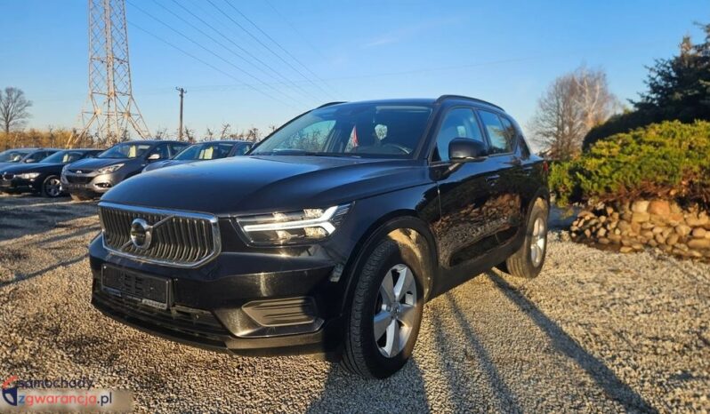 Volvo XC 40 D3 Momentum full