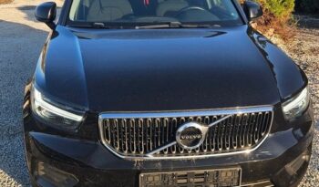 Volvo XC 40 D3 Momentum full