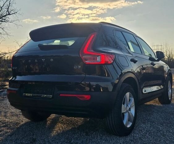 Volvo XC 40 D3 Momentum full