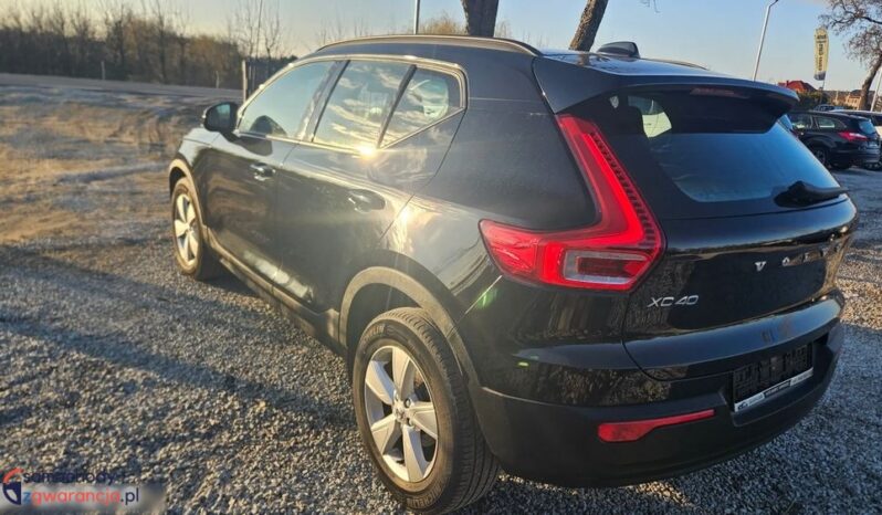 Volvo XC 40 D3 Momentum full