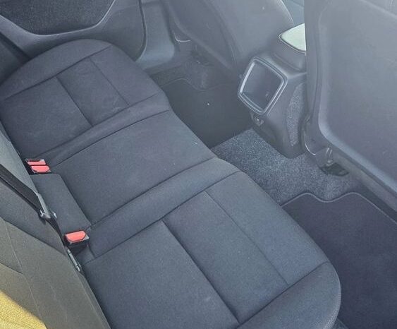 Volvo XC 40 D3 Momentum full