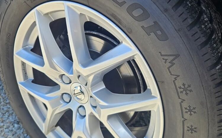 Volvo XC 60 D4 Geartronic Momentum Pro full