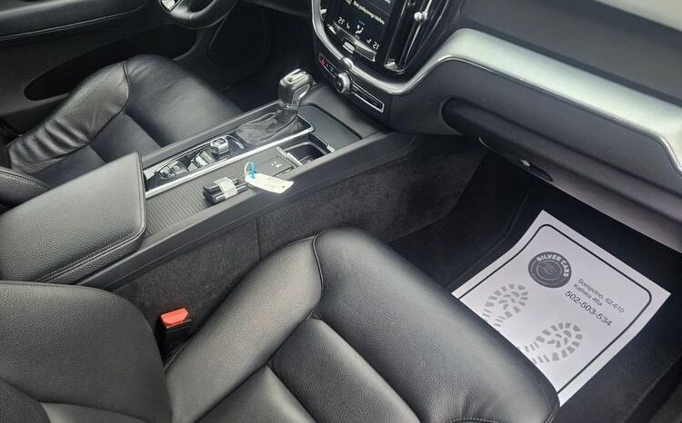 Volvo XC 60 D4 Geartronic Momentum Pro full